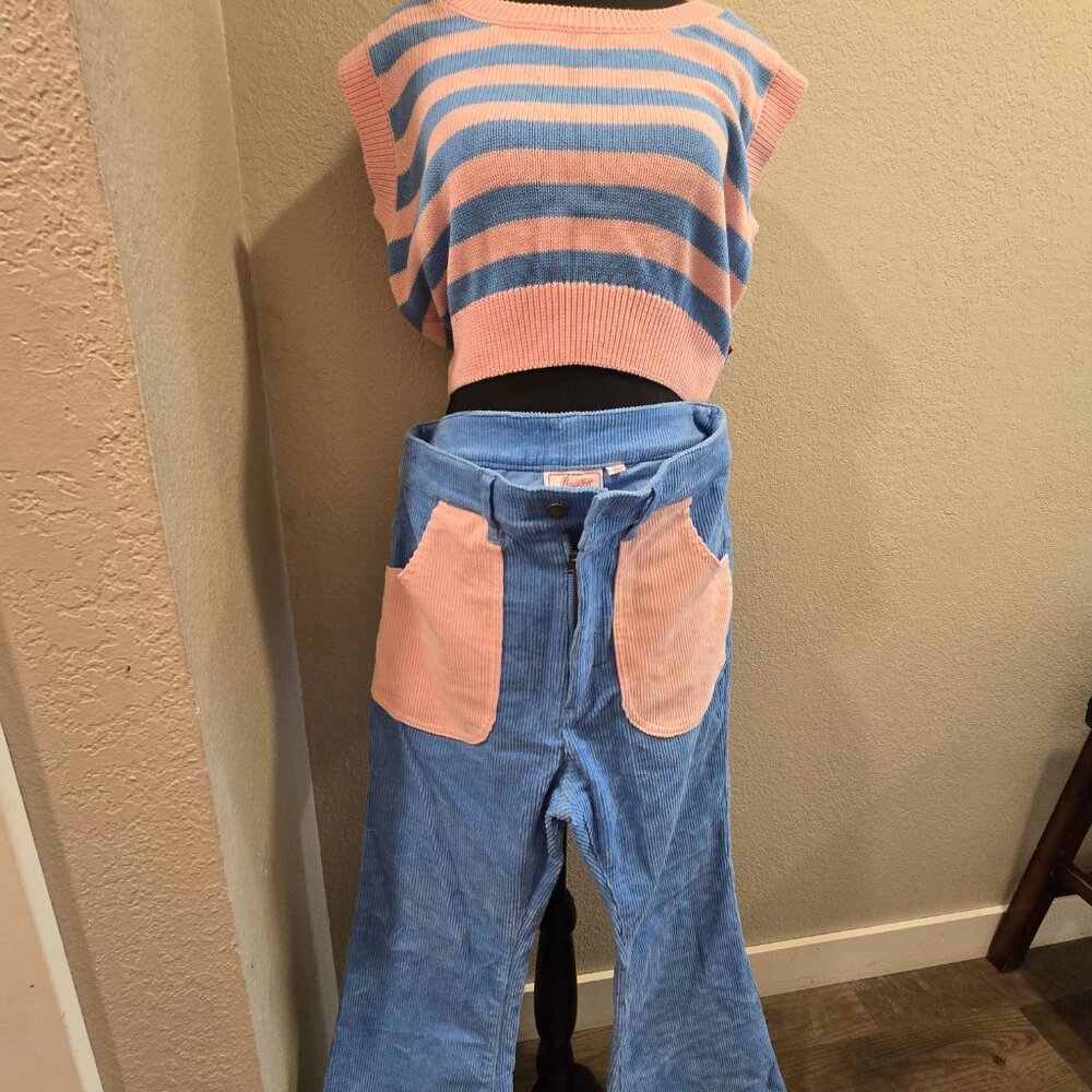 Hammies NWT Striped Sweatercrop top, matching Bell Bottoms and Ink Alloy Dangles - Picture 9 of 14